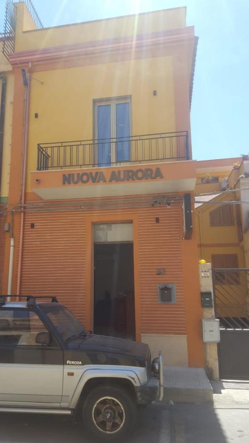 Nuova Aurora Rent Rooms Roccalumera Exteriér fotografie