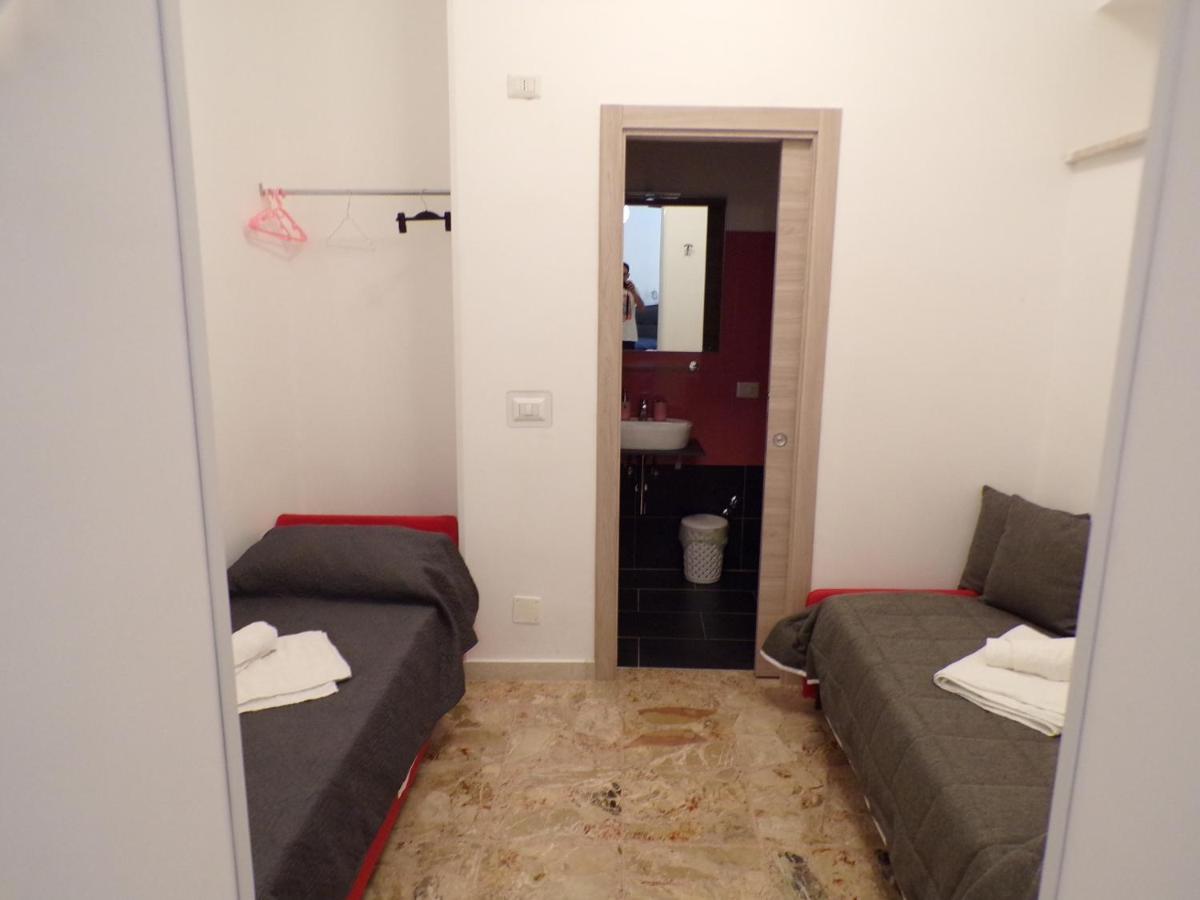 Nuova Aurora Rent Rooms Roccalumera Exteriér fotografie
